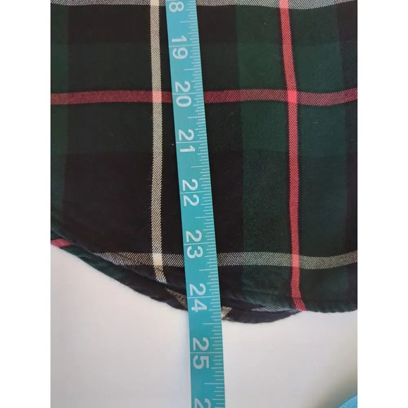 Levi's Boyfriend Fit Plaid Flannel Green, Red, Cream Size Small - Picture 9 of 9